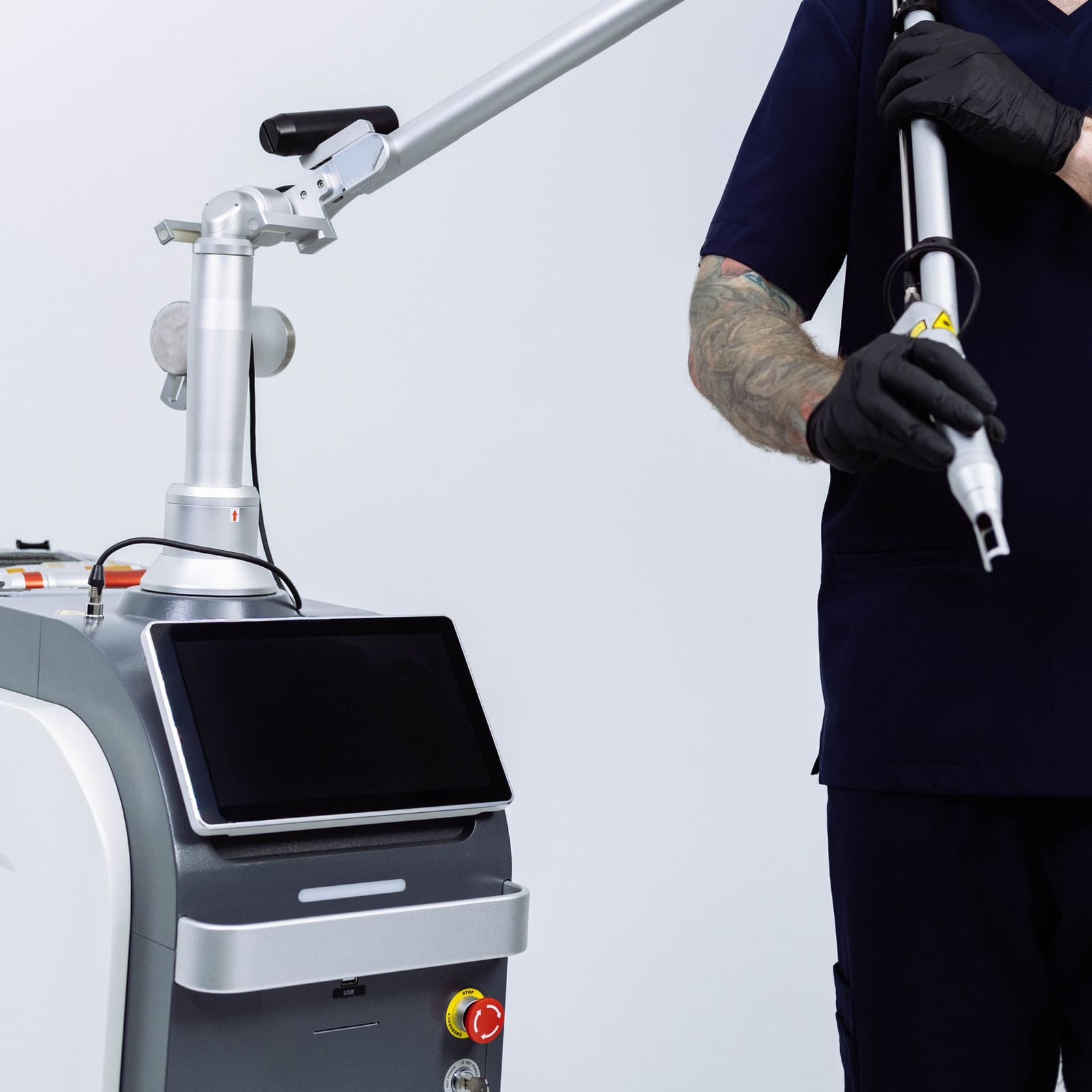 Laser pikosekundowy Modestic Pico do usuwania tatuażu