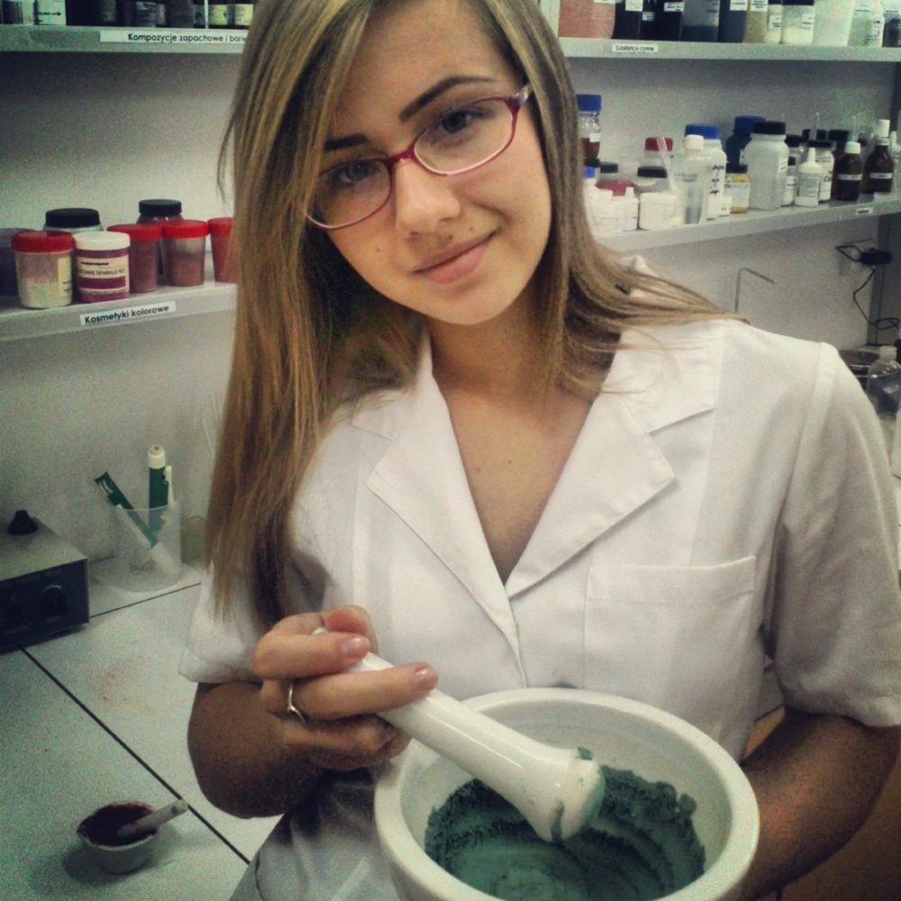 Hands-on cosmetology classes at university, 2013