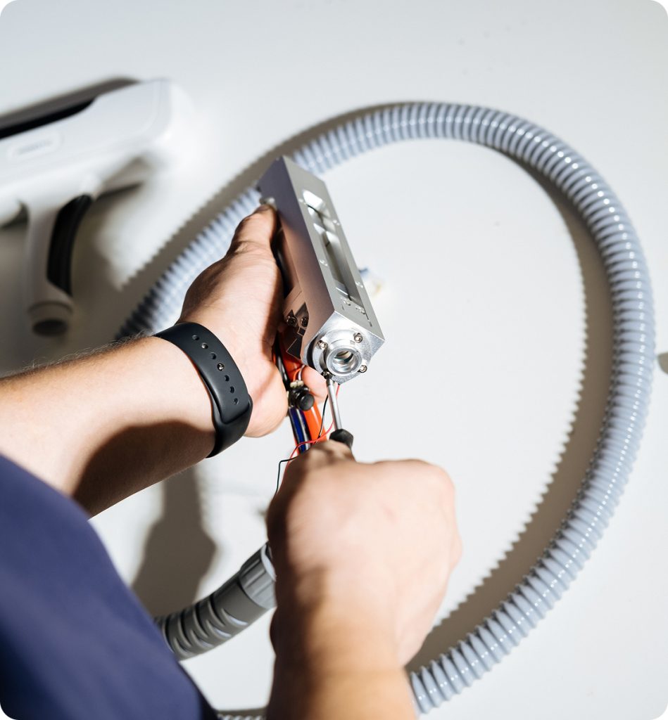 Serwis laserów kosmetycznych – naprawa i diagnostyka lasera kosmetycznego w serwisie Modestic